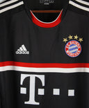 Bayern Munich 2011-12 Kroos Third Kit (L)