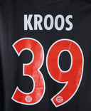 Bayern Munich 2011-12 Kroos Third Kit (L)