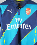 Arsenal 2015-16 Ozil Short Sleeve Home Kit (S)