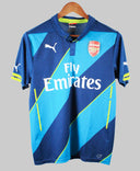 Arsenal 2015-16 Ozil Short Sleeve Home Kit (S)