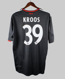 Bayern Munich 2010-11 Kroos Third Kit (XL)