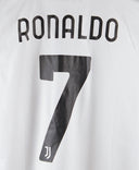 Juventus 2021-22 Ronaldo Home Kit (S)