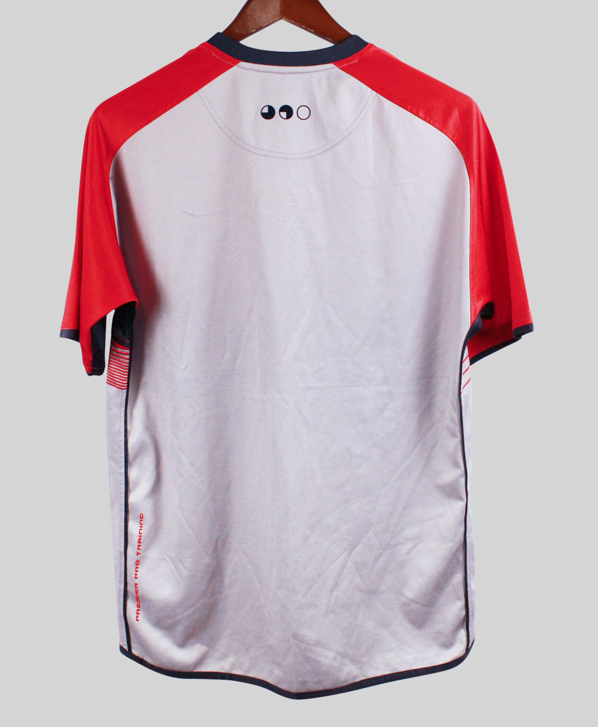 England 2002-03  Training Kit  (L)