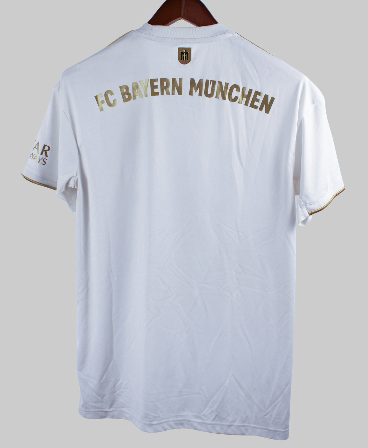 Bayern Munich 2015-16  Training Kit  (M)