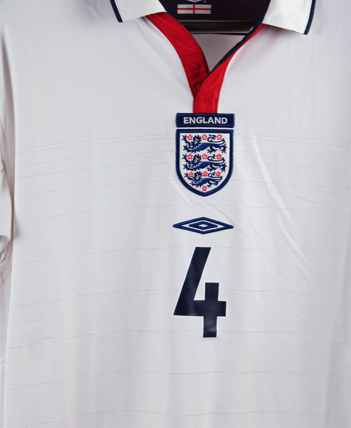 England 2003-04 Gerrard Home Kit  (M)