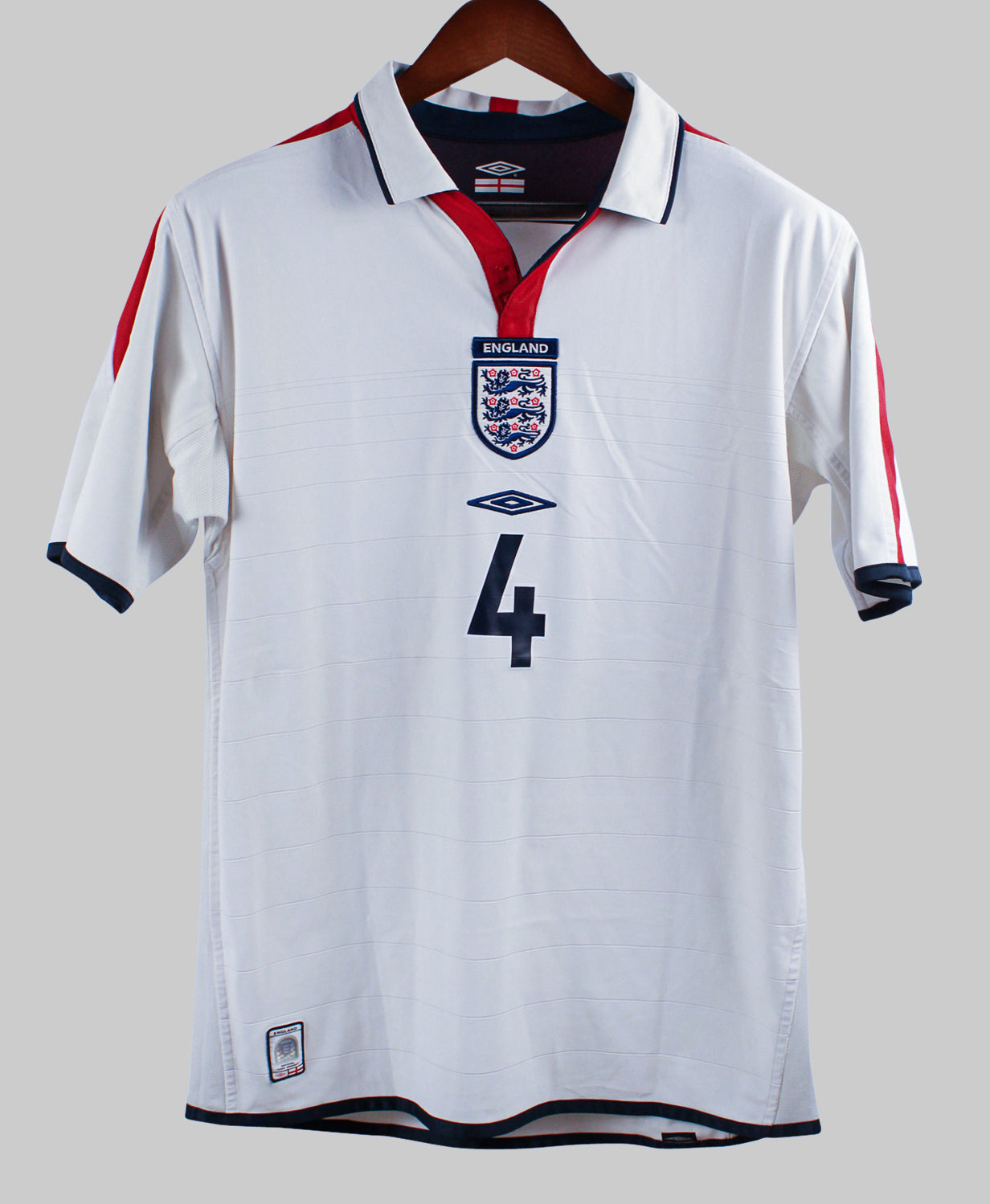 England 2003-04 Gerrard Home Kit  (M)
