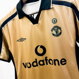 Manchester United 2001-02 Beckham Reversible Away & Third Kit (S)
