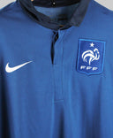 France 2011-12   Home Kit (L)