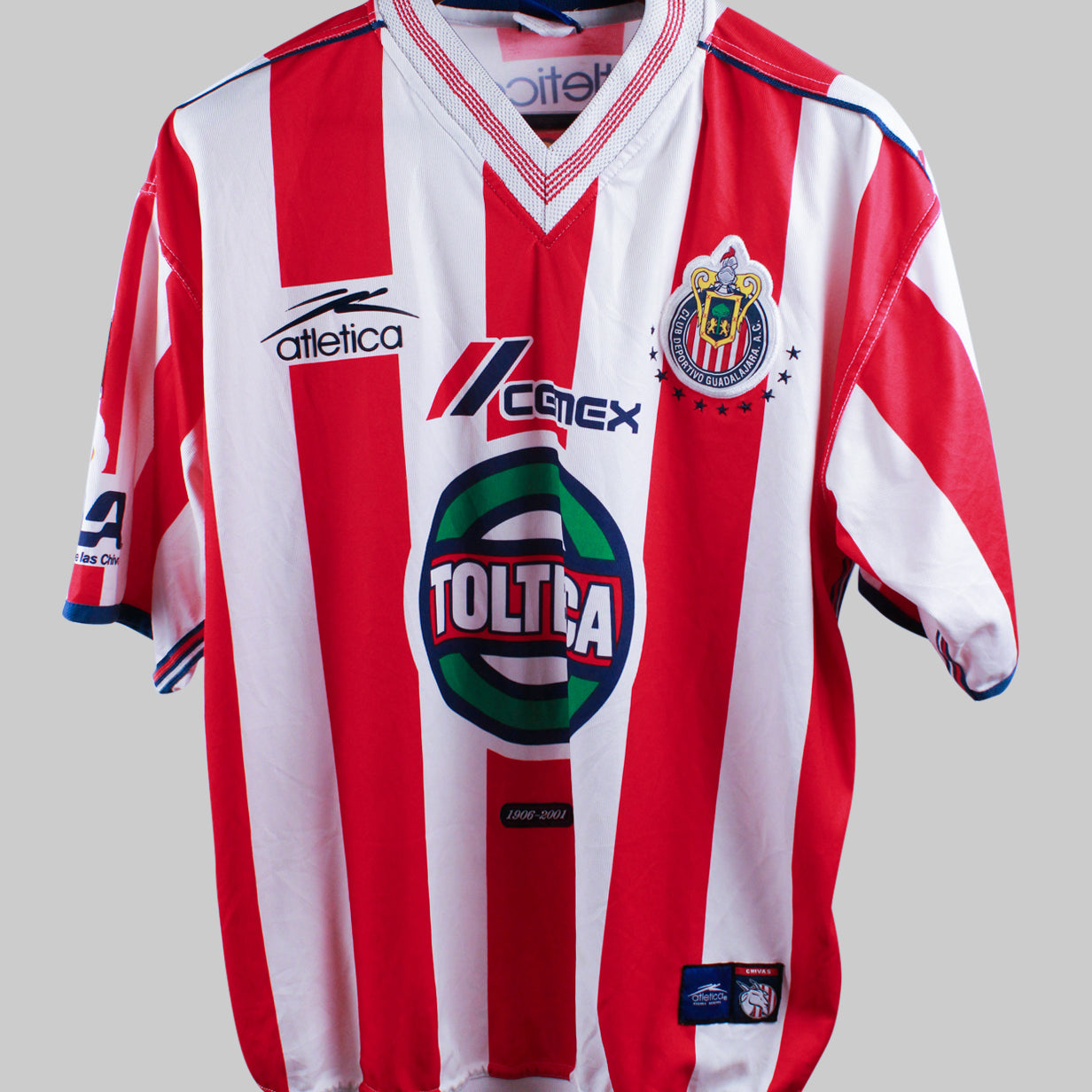Chivas 2001-02  Chivas de Guadalajara Home Kit  (L)