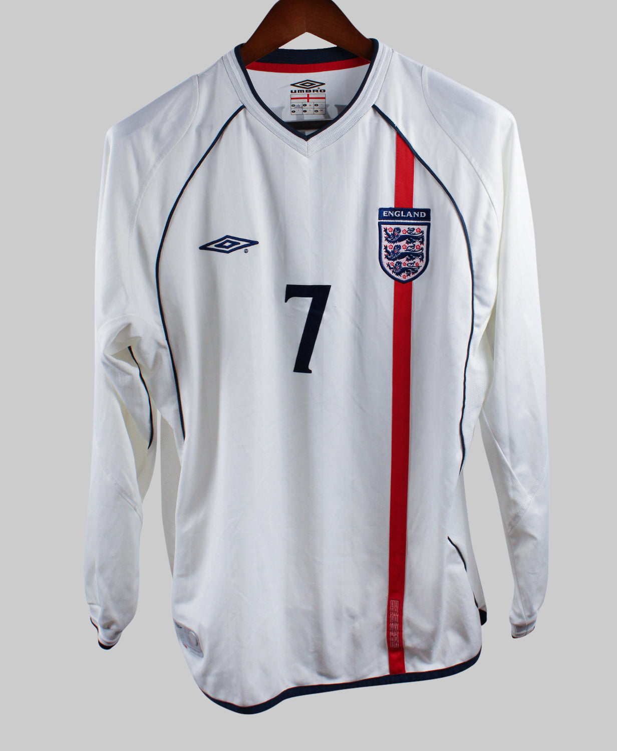England 2002-03 Beckham Home Kit  (L)