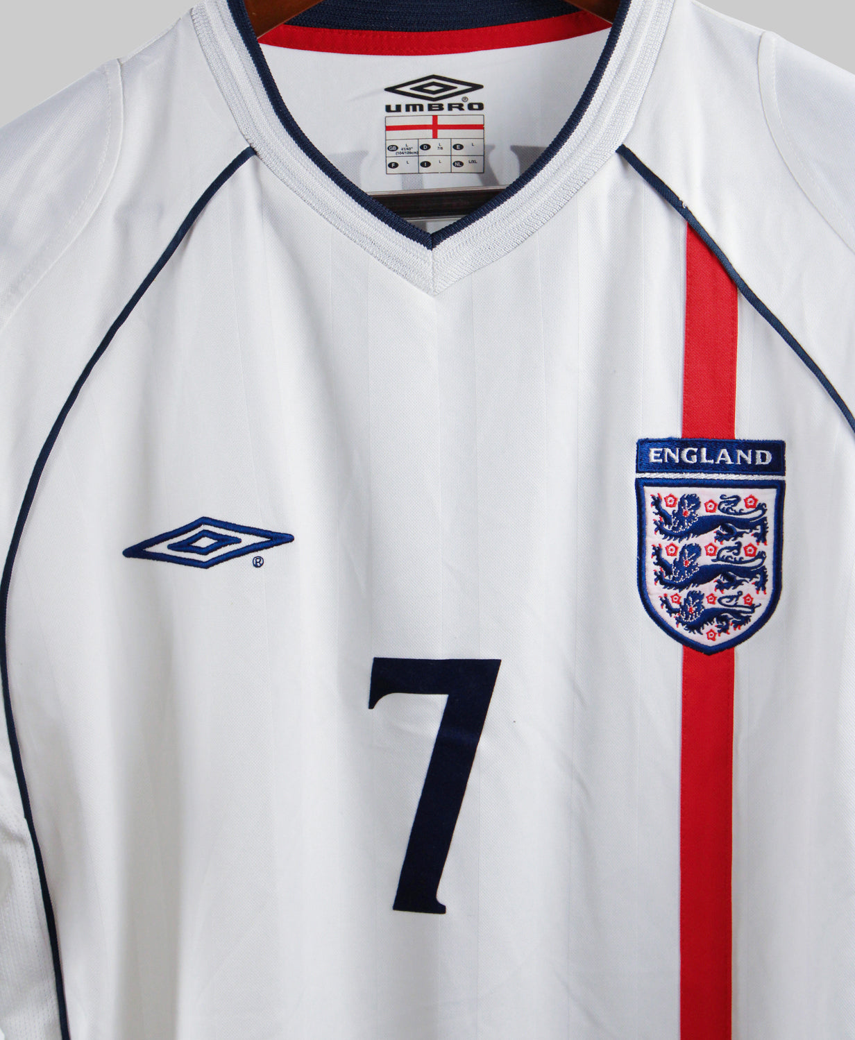 England 2002-03 Beckham Home Kit  (L)