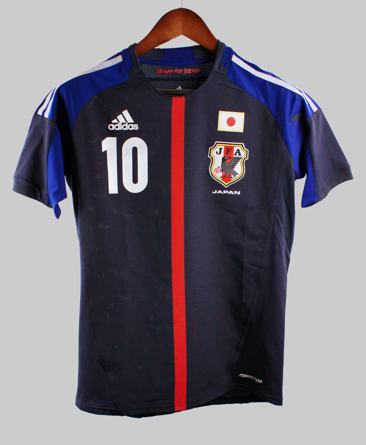 Japan 2012-13 Kagawa Home Kit  (M)