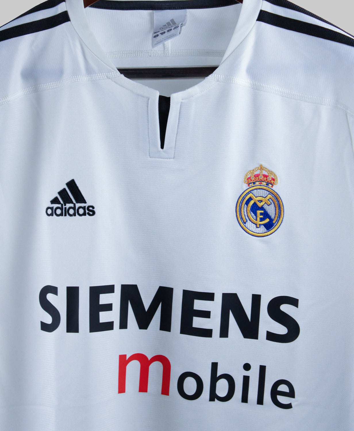 Real Madrid 2003-04 R. Carlos Home Kit  (L)