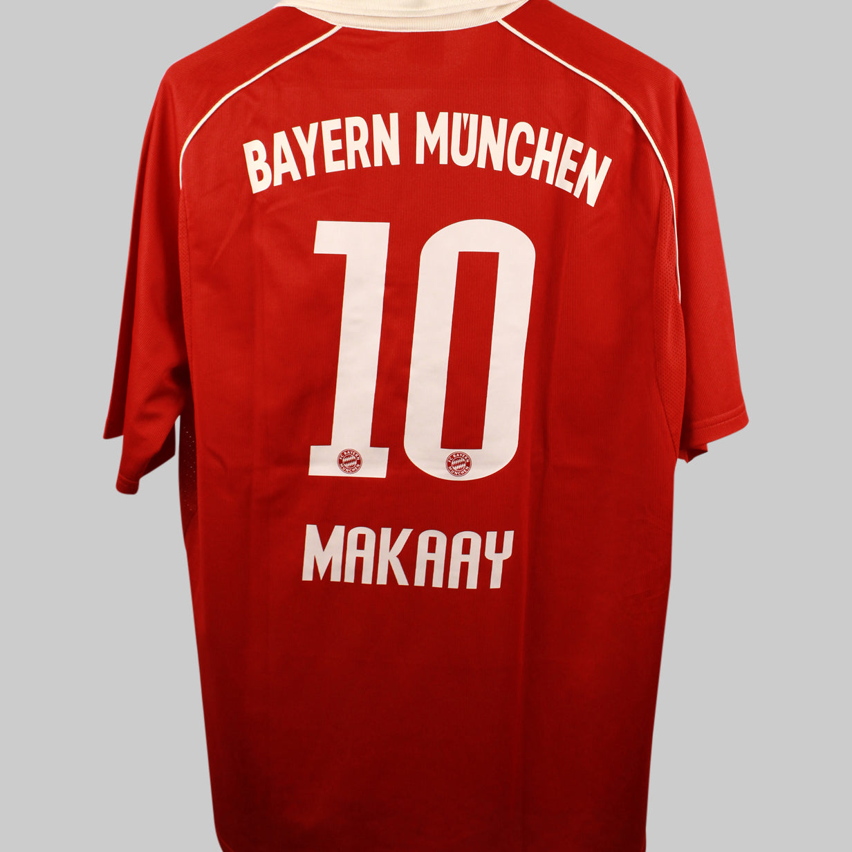 Bayern Munich 2005-06 Makaay Home Kit (L)