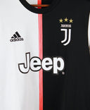 Juventus 2019-20  Home Kit (L)