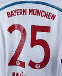 Bayern Munich 2014-15 Muller Away Kit  (L)