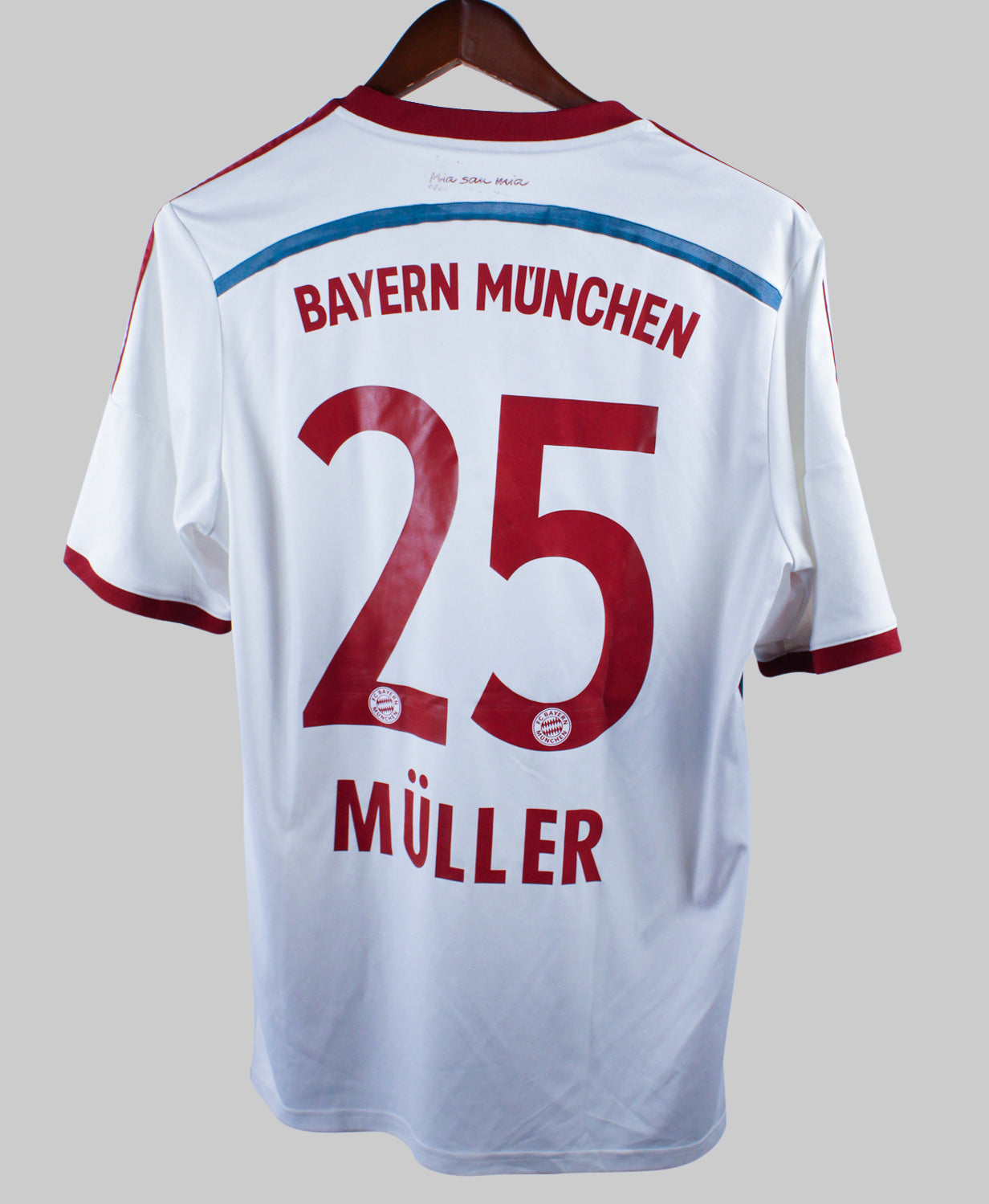 Bayern Munich 2014-15 Muller Away Kit  (L)