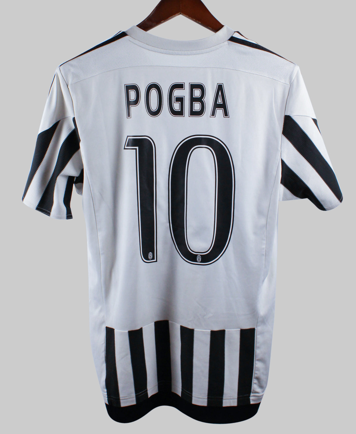 Juventus 2015-16 Pogba Home Kit  (L)