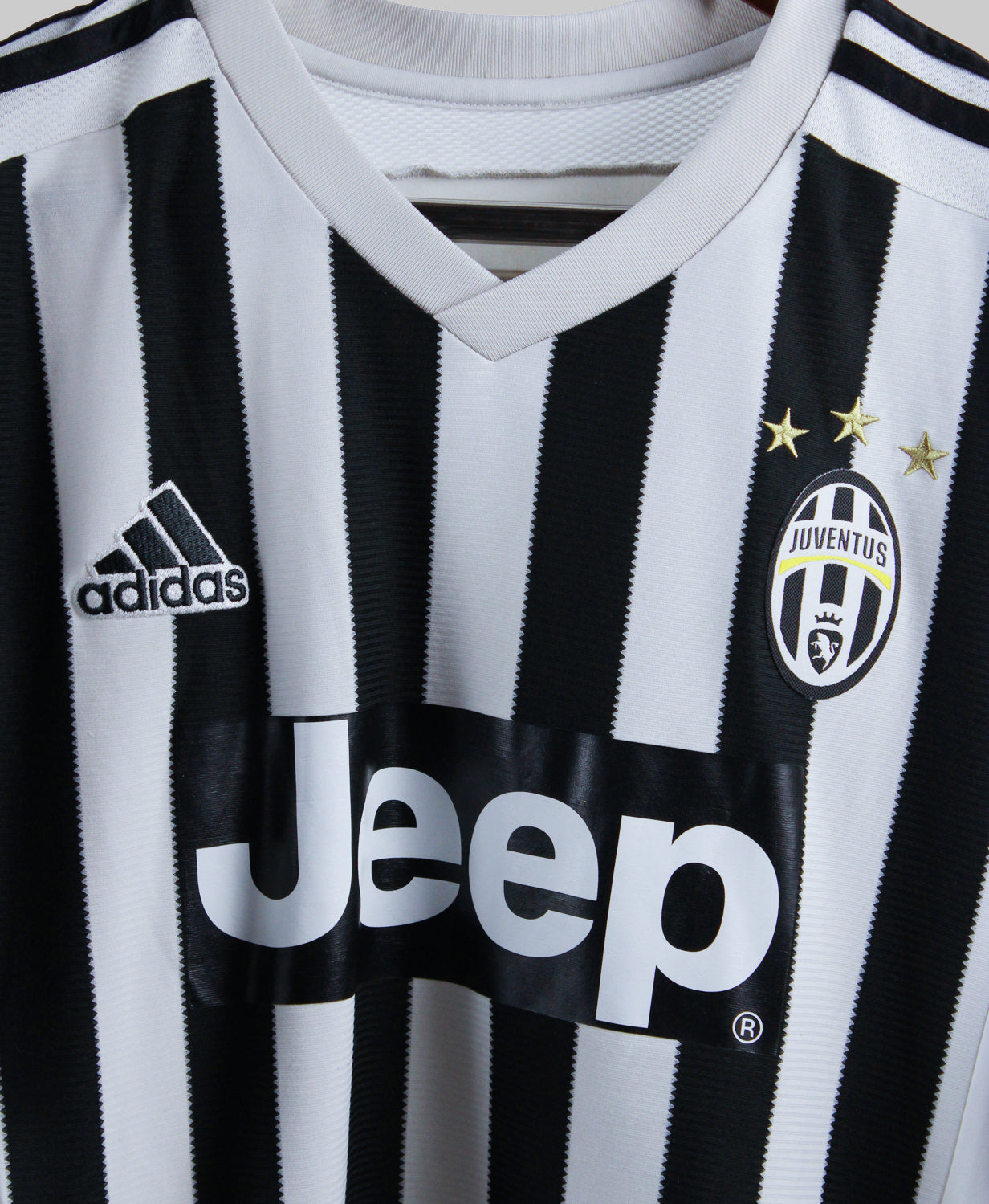 Juventus 2015-16 Pogba Home Kit  (L)