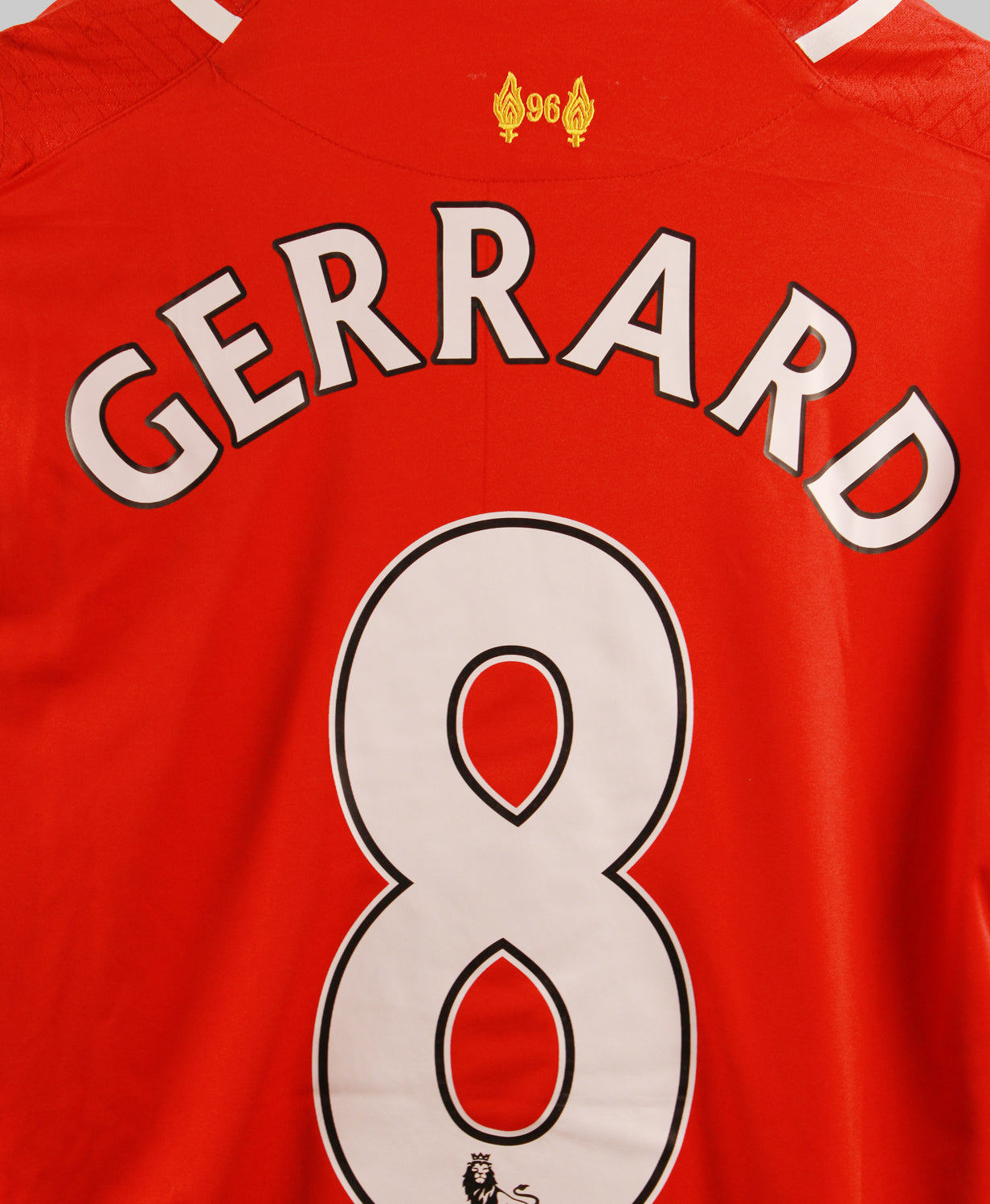 Liverpool 2014-15 Gerrard Home Kit  (M)