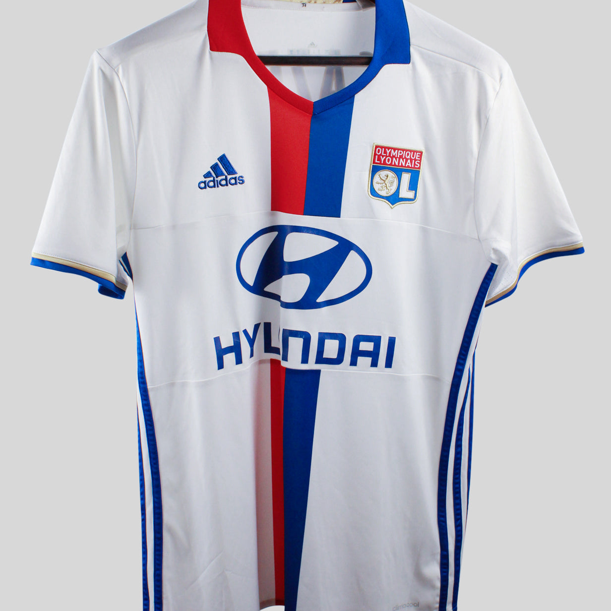 Lyon 2016-17 Lacazette Home Kit  (M)