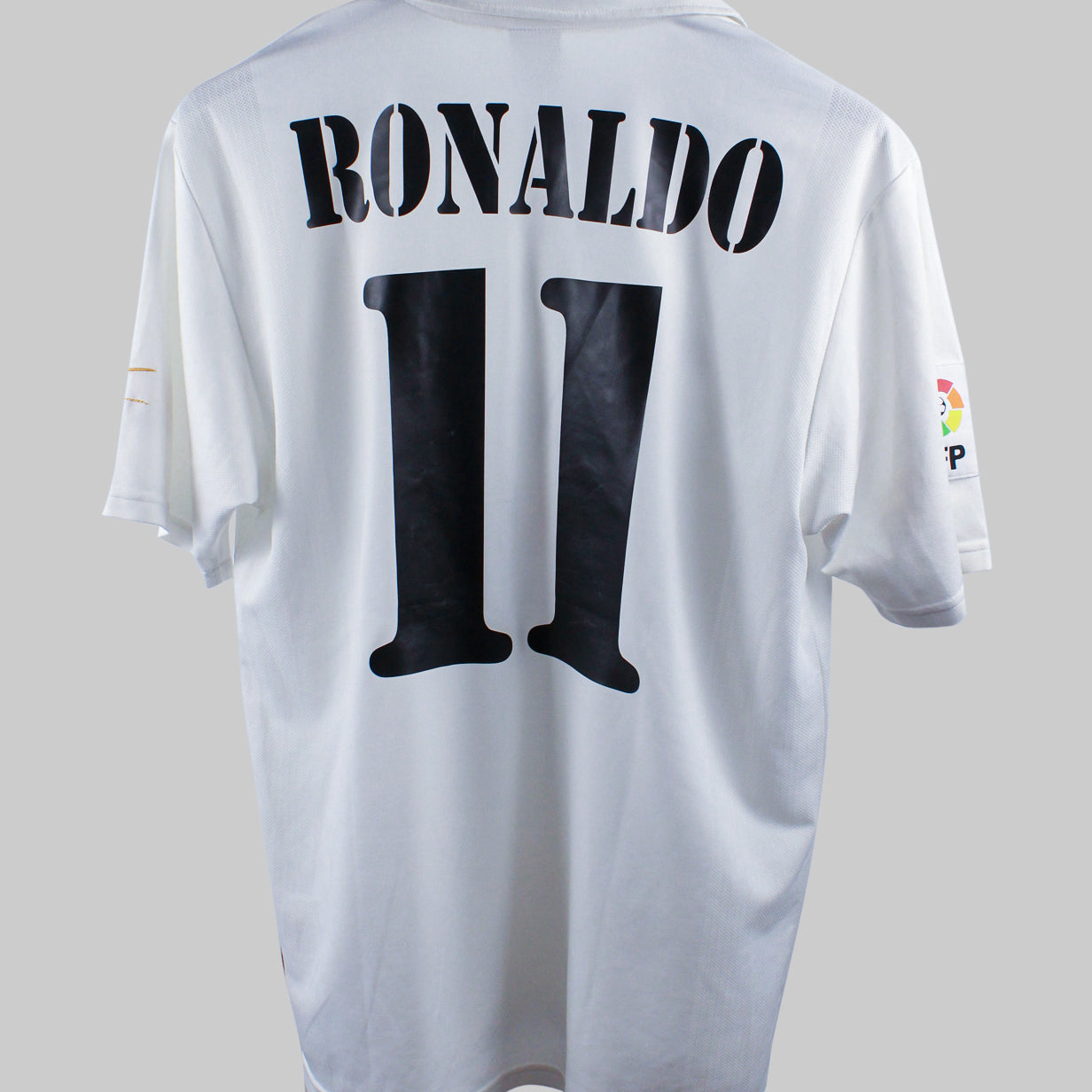 Real Madrid 2002-03 Ronaldo Home Kit  (M)