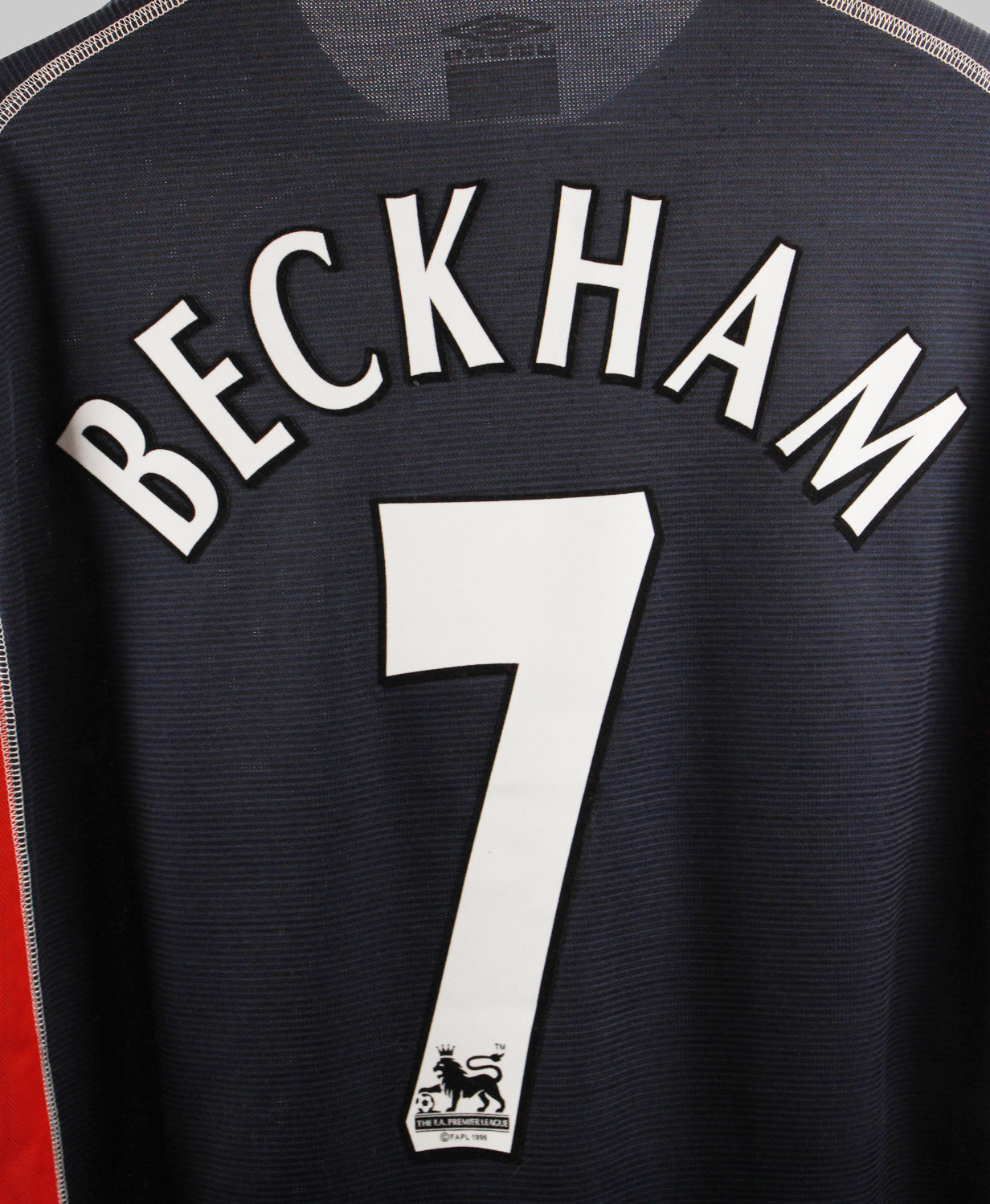 Manchester United 2000-01 Beckham Third Kit (XL)
