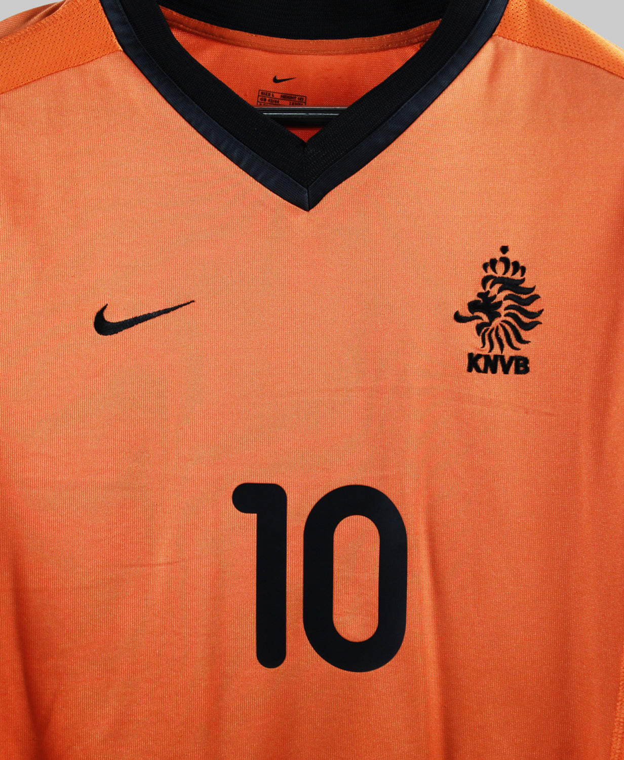 Netherlands 2000-01 Bergkamp Home Kit (L)