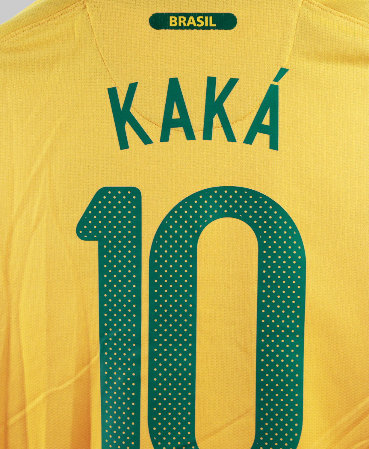 Brazil 2010-11 Kaká Home Kit (M)