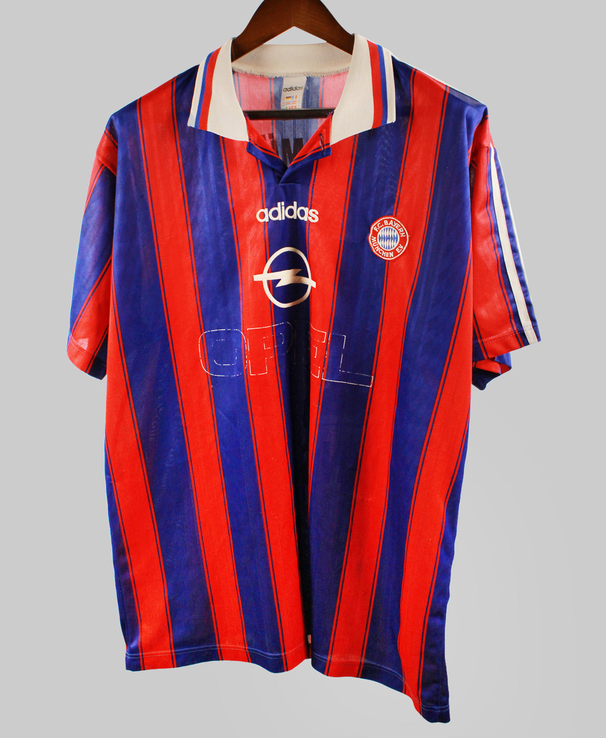 Bayern Munich 1995-96 Klinsmann Home Kit (XL)