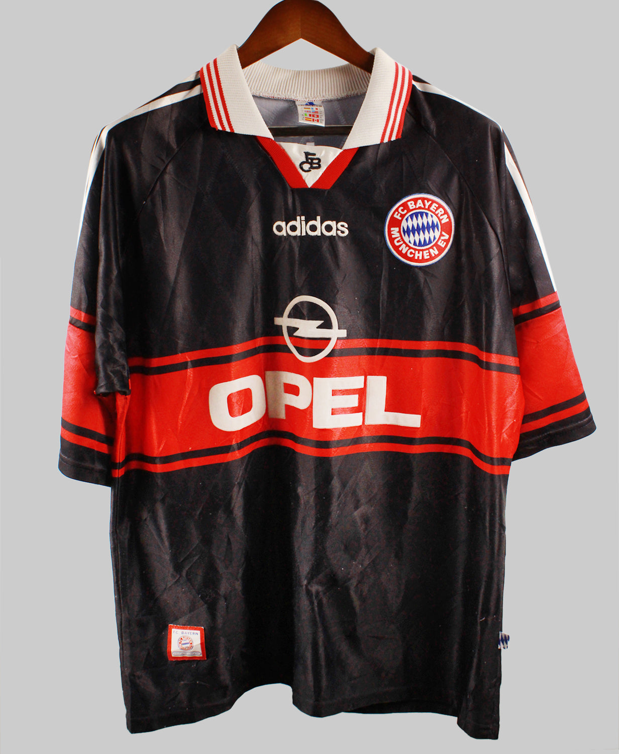 Bayern Munich 1997-99 Home Kit (XL)