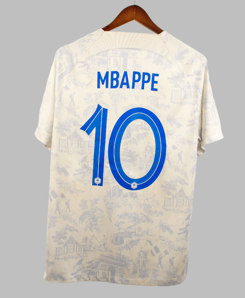 France 2022 Mbappe Away Kit (XL)