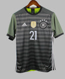 Germany 2016 Gundogan Away Kit (S)