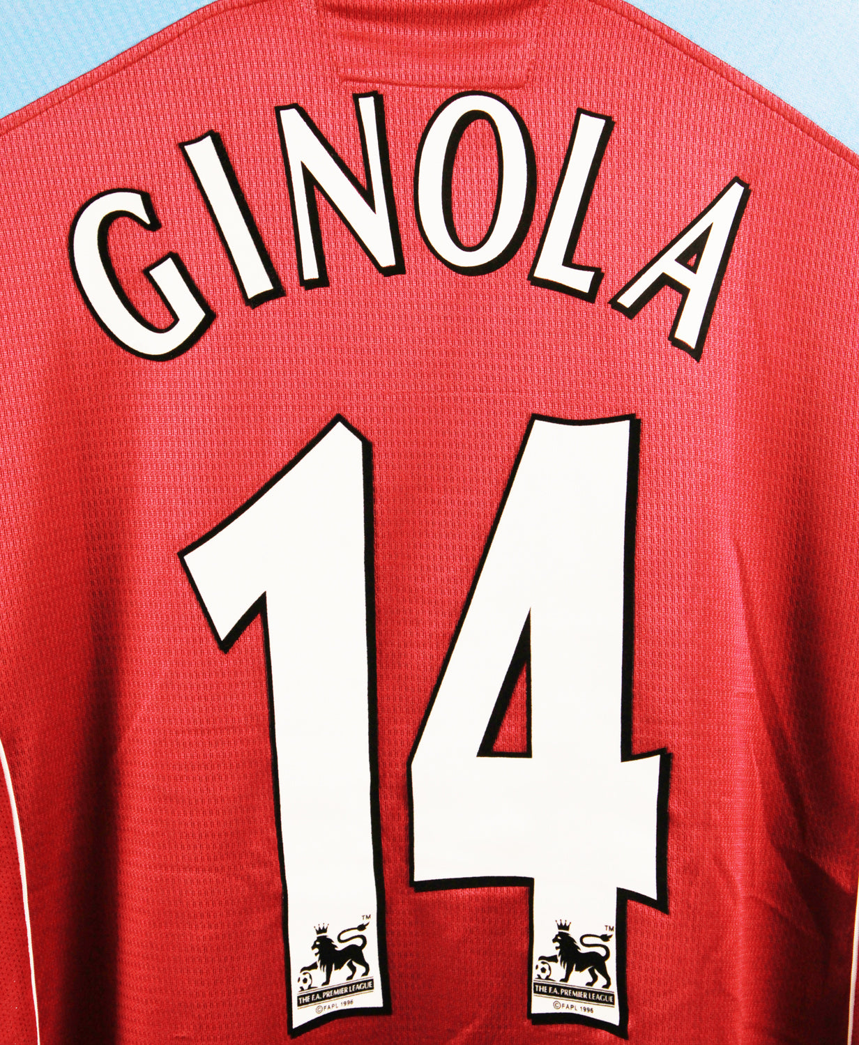 Aston Villa 2000-01 Ginola Home Kit   (M)