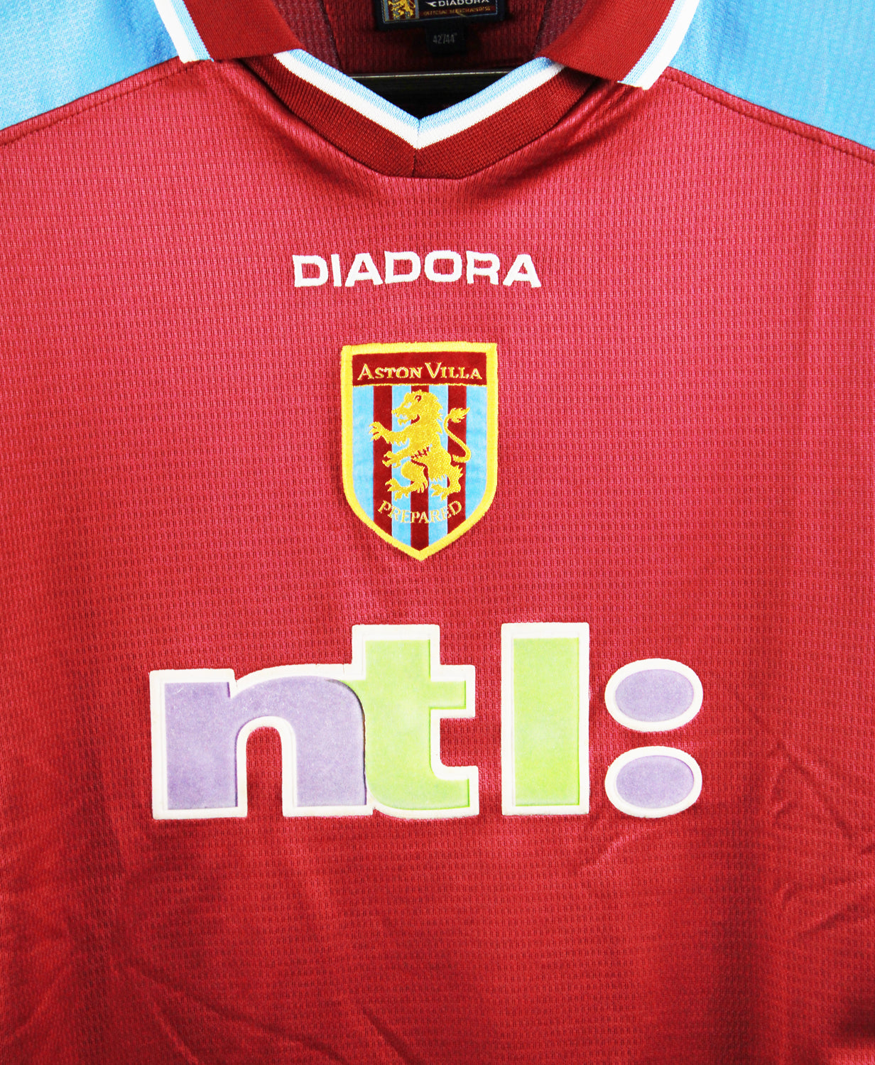 Aston Villa 2000-01 Ginola Home Kit   (M)