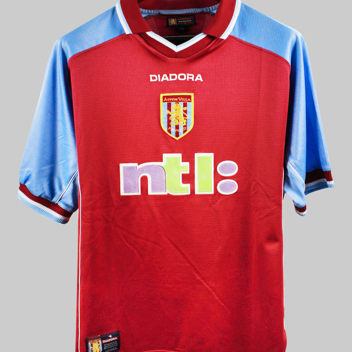 Aston Villa 2000-01 Ginola Home Kit   (M)