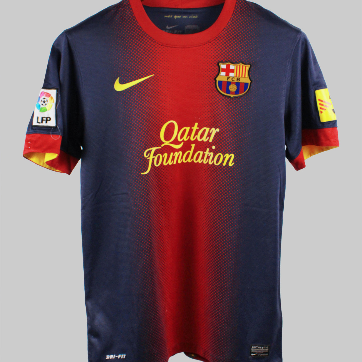 Barcelona 2012-13 Xavi Home Kit   (S)