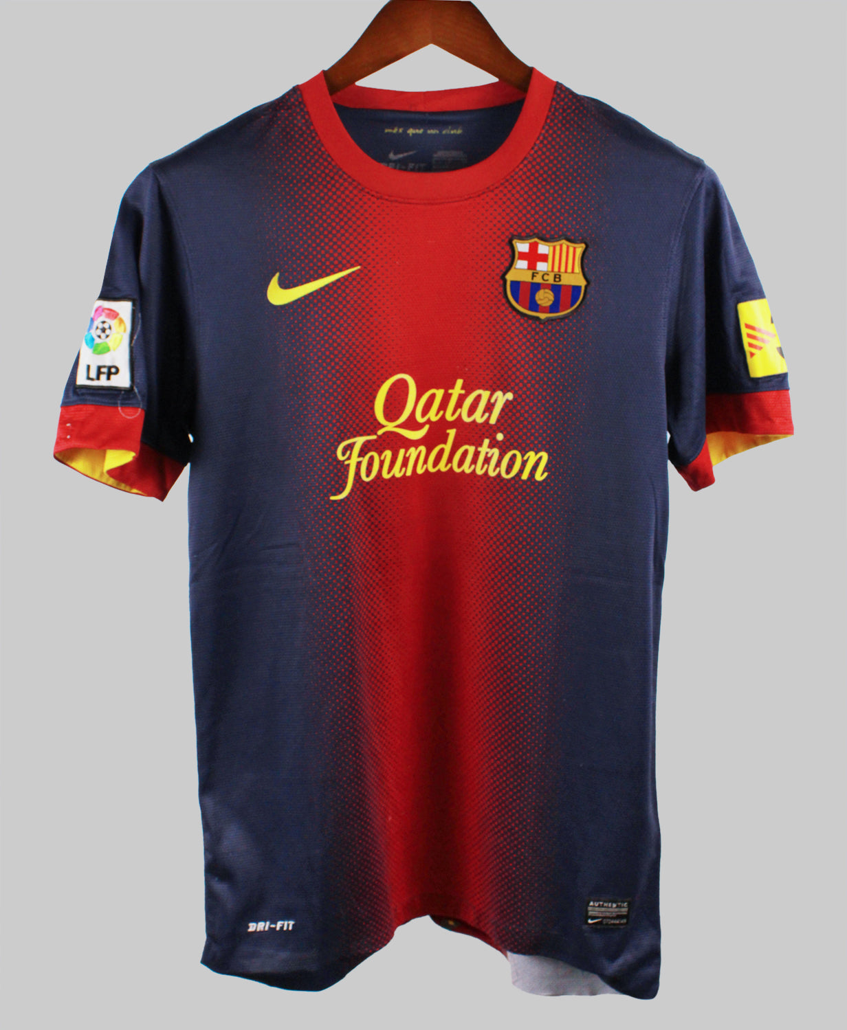 Barcelona 2012-13 Xavi Home Kit   (S)