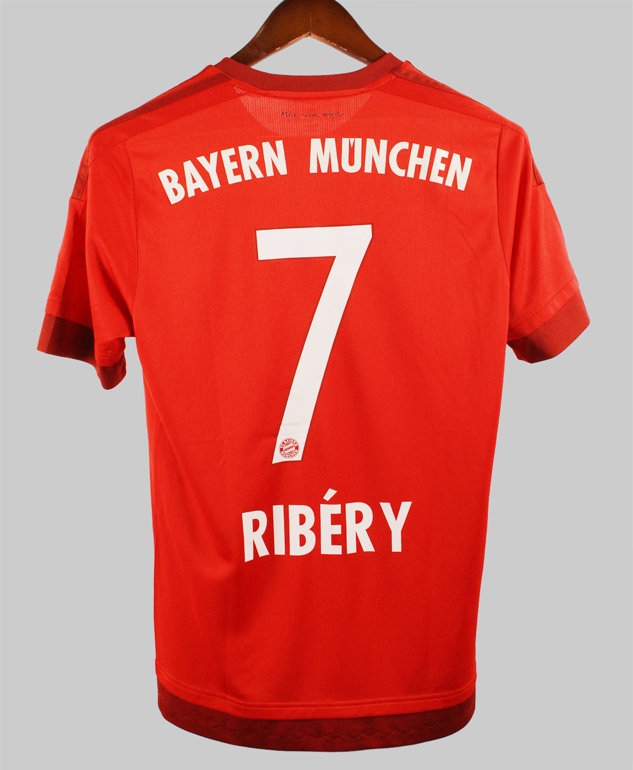 Bayern Munich 2015-16 Ribery Home Kit   (S)