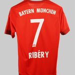 Bayern Munich 2015-16 Ribery Home Kit   (S)