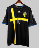 Sweden 2014 Ibrahimovic Away Kit (2XL)