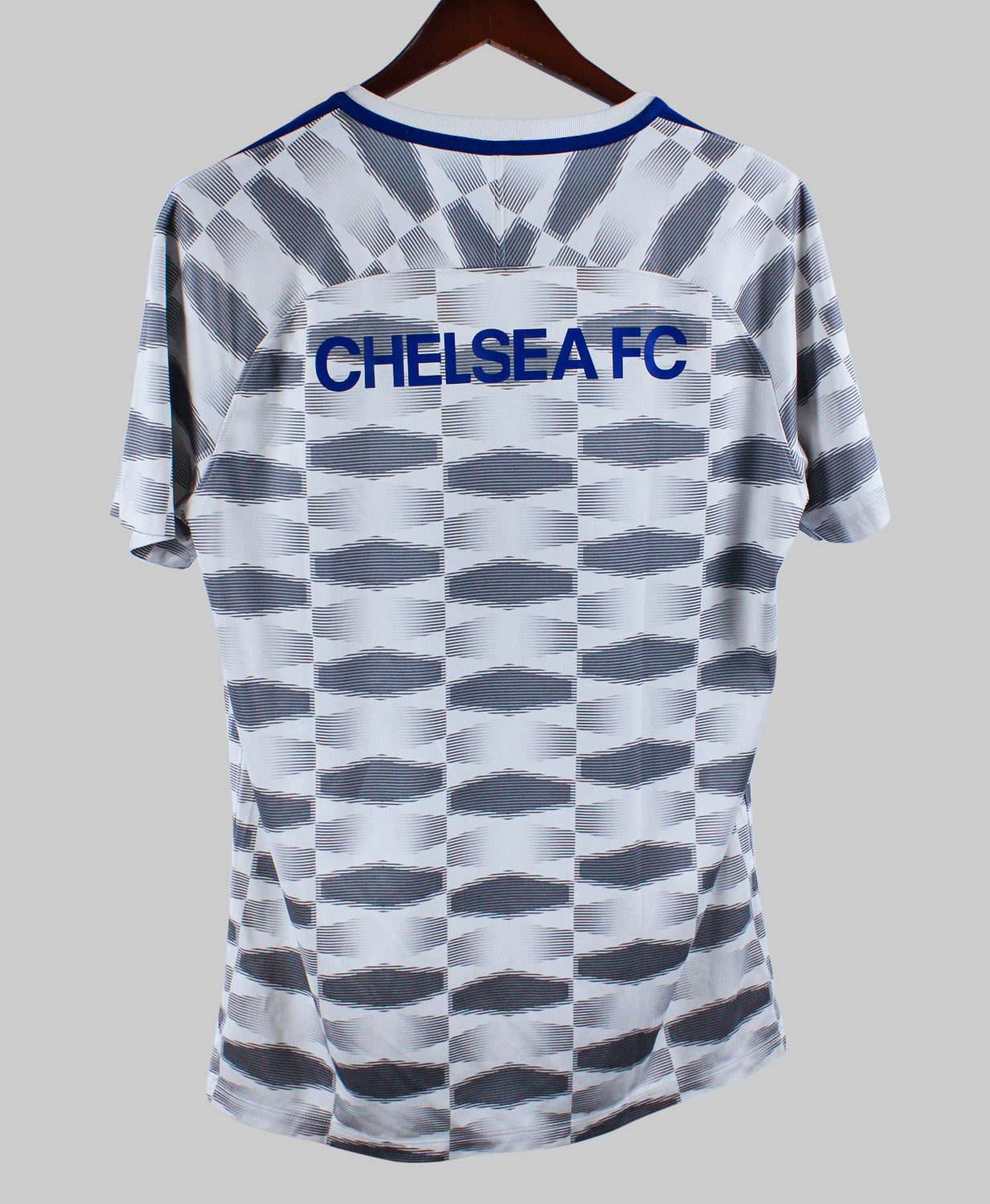Chelsea 2017-18  Training Kit   (M)