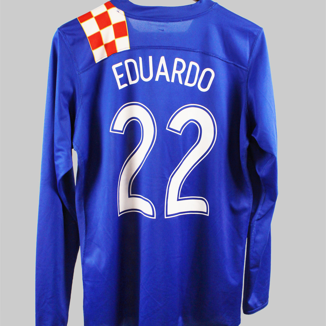Croatia 2006-07 Eduardo Away Kit   (L)