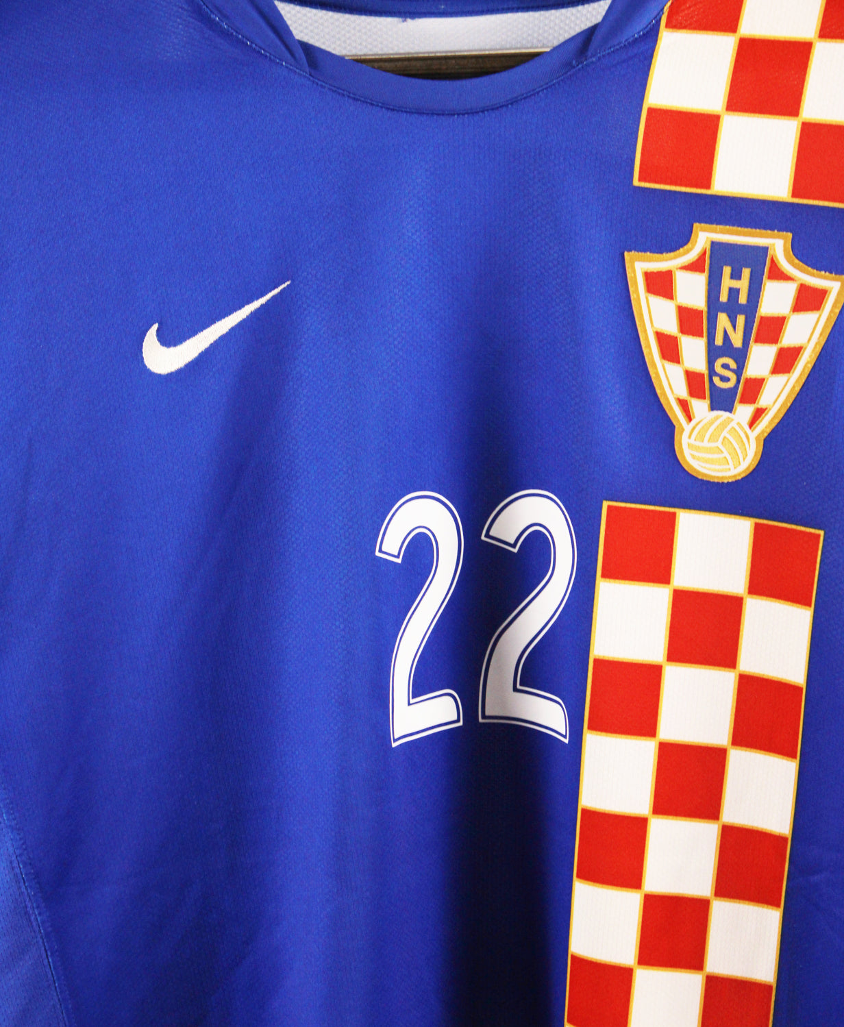 Croatia 2006-07 Eduardo Away Kit   (L)