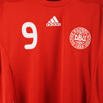Denmark 2008-09 Tomasson Home Kit   (XL)