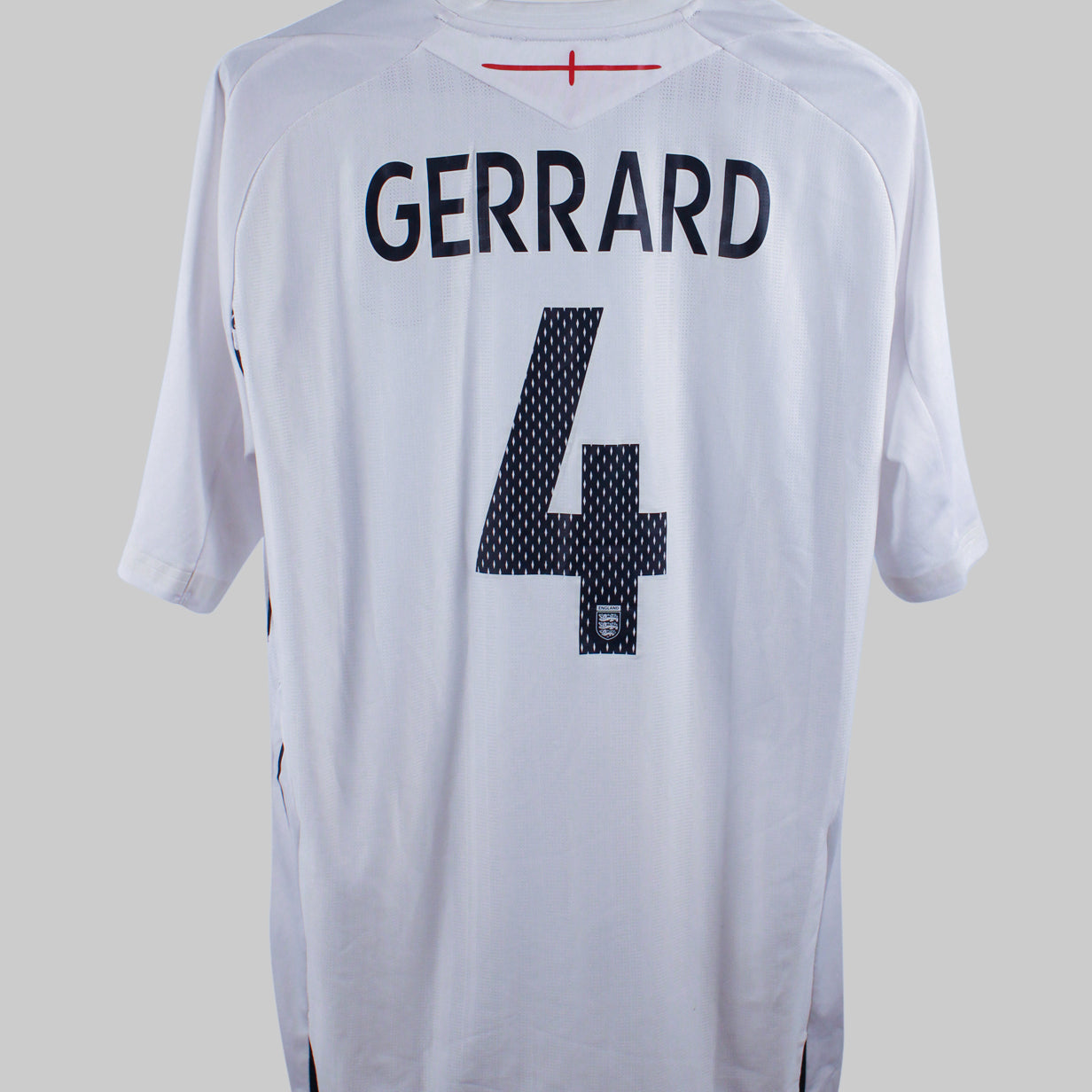 England 2007-08 Gerrard Home Kit   (XL)