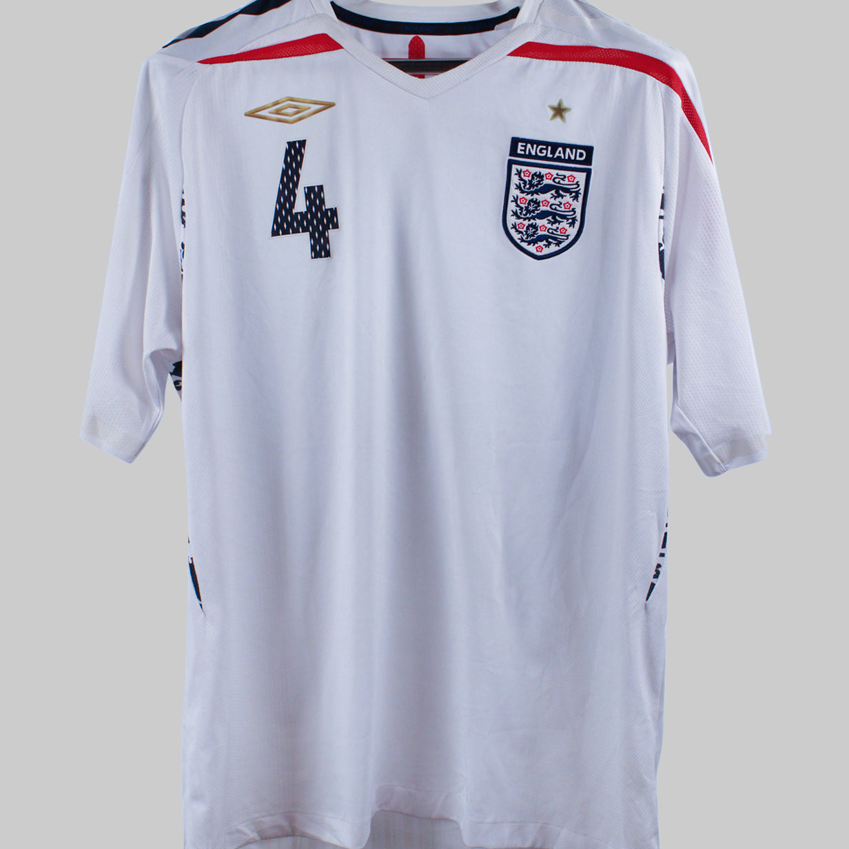 England 2007-08 Gerrard Home Kit   (XL)