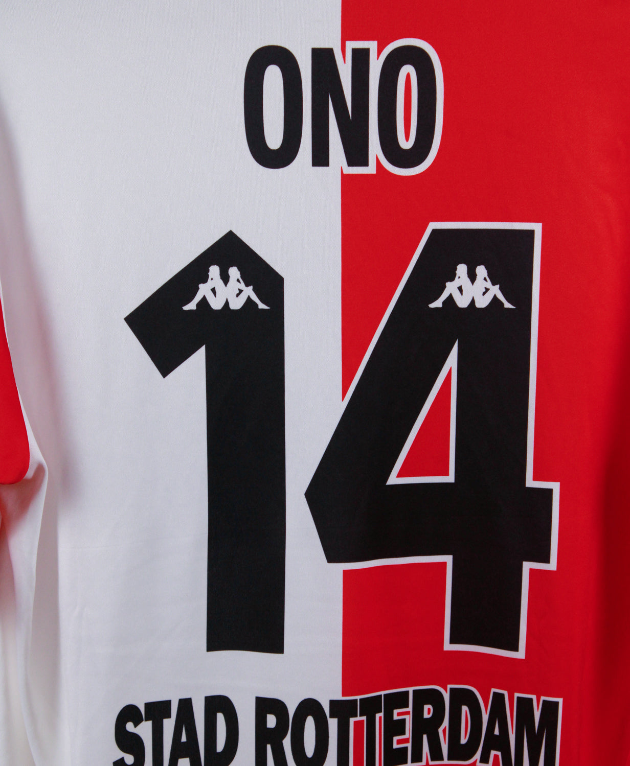 Feyenoord 2001-02 Ono Home Kit   (L)