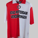 Feyenoord 2001-02 Ono Home Kit   (L)