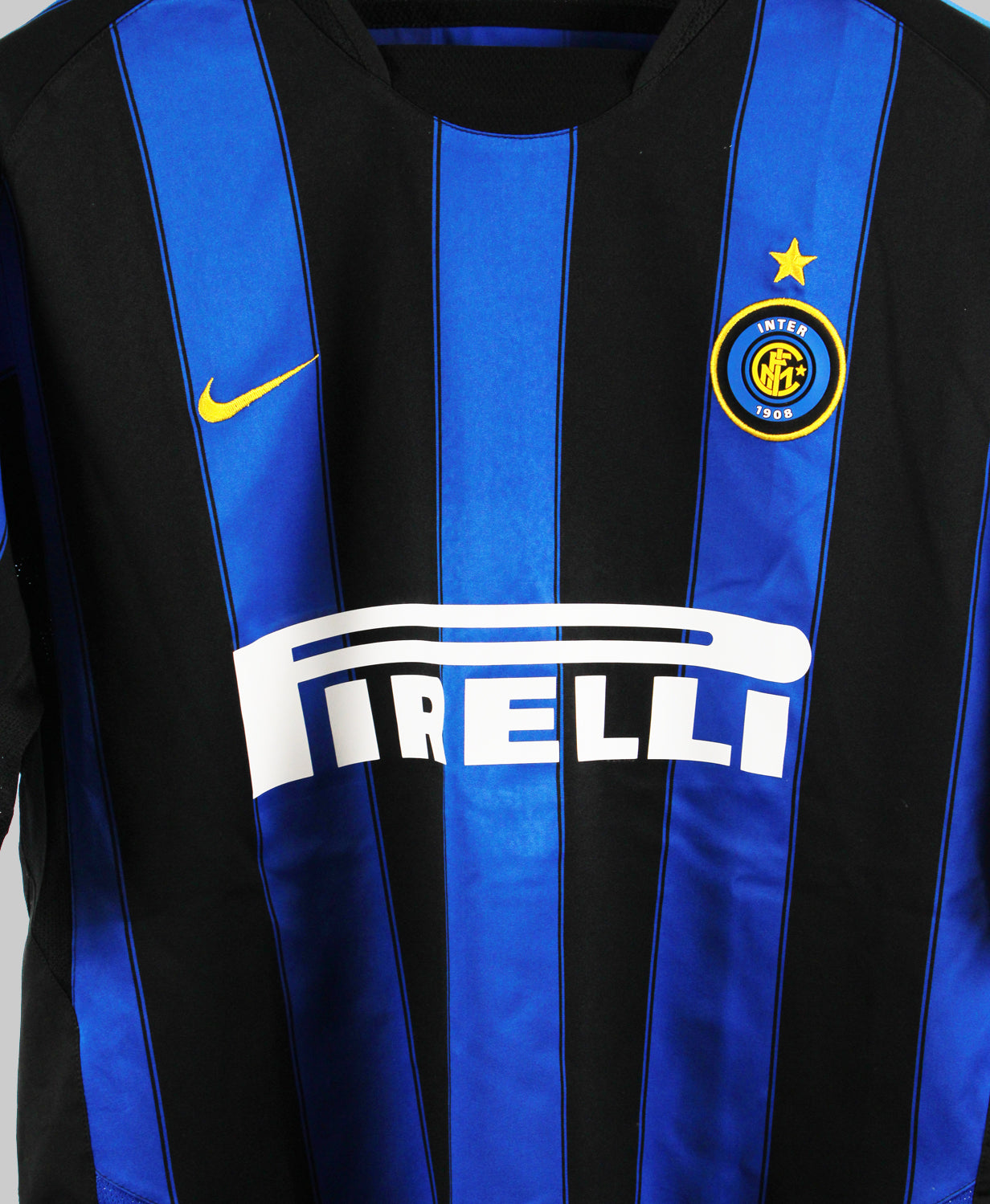 Inter Milan 2003-04 Vieri Home Kit   (L)